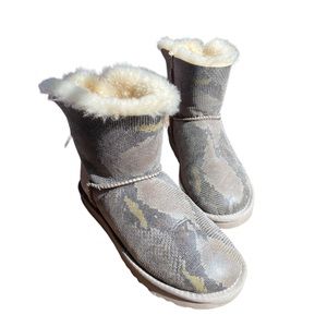 UGG Mini Boot Snake Skin with Bows